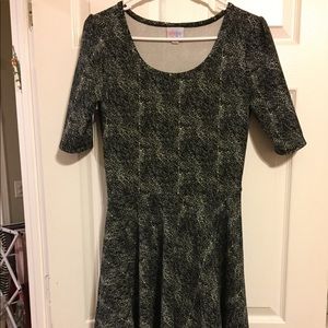 lularoe nicole black and white